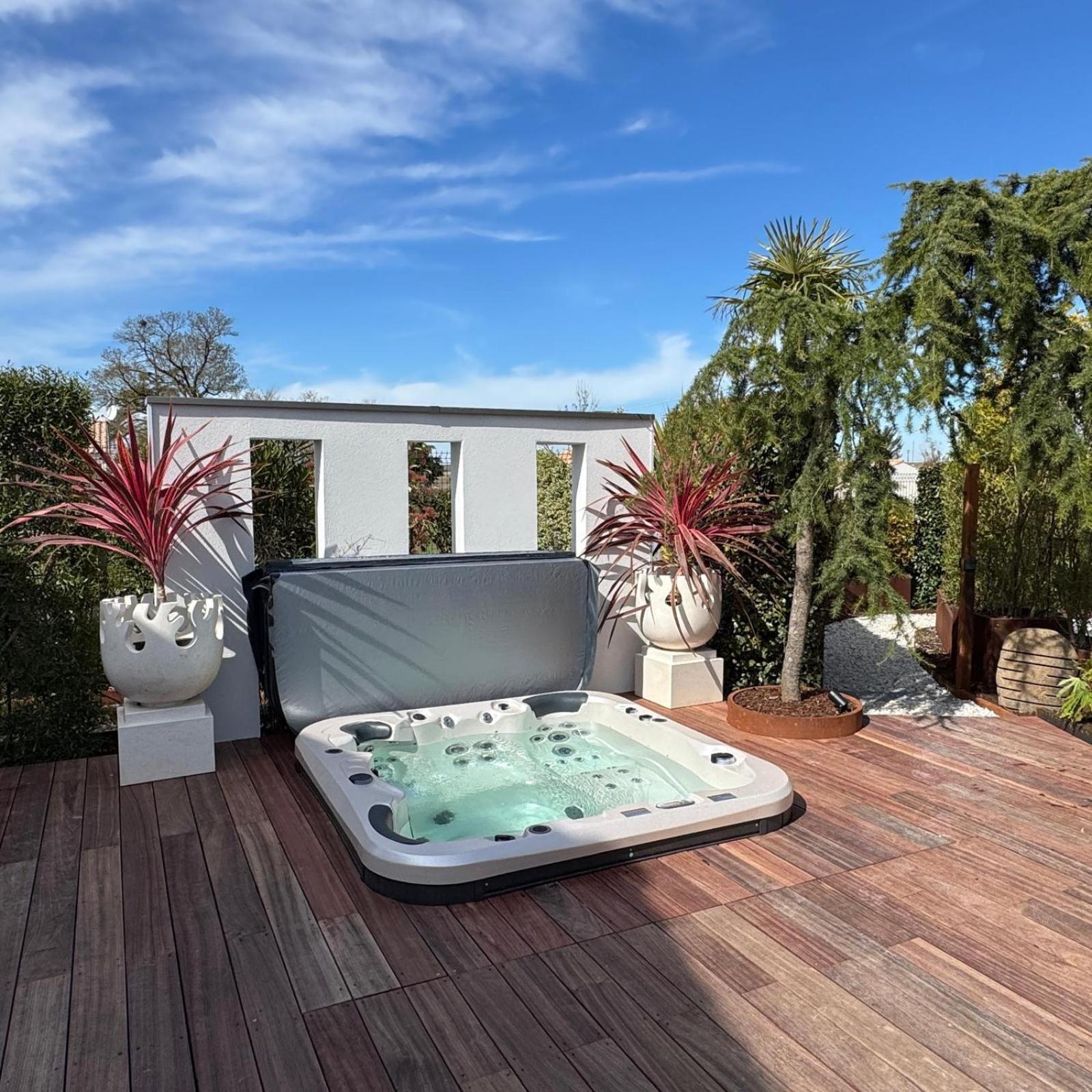 Villa Evasion -Luxe & Confort En Charente-Maritime -Disponible A Partir De Mai 2025 Saint-Ciers-du-Taillon Exterior foto